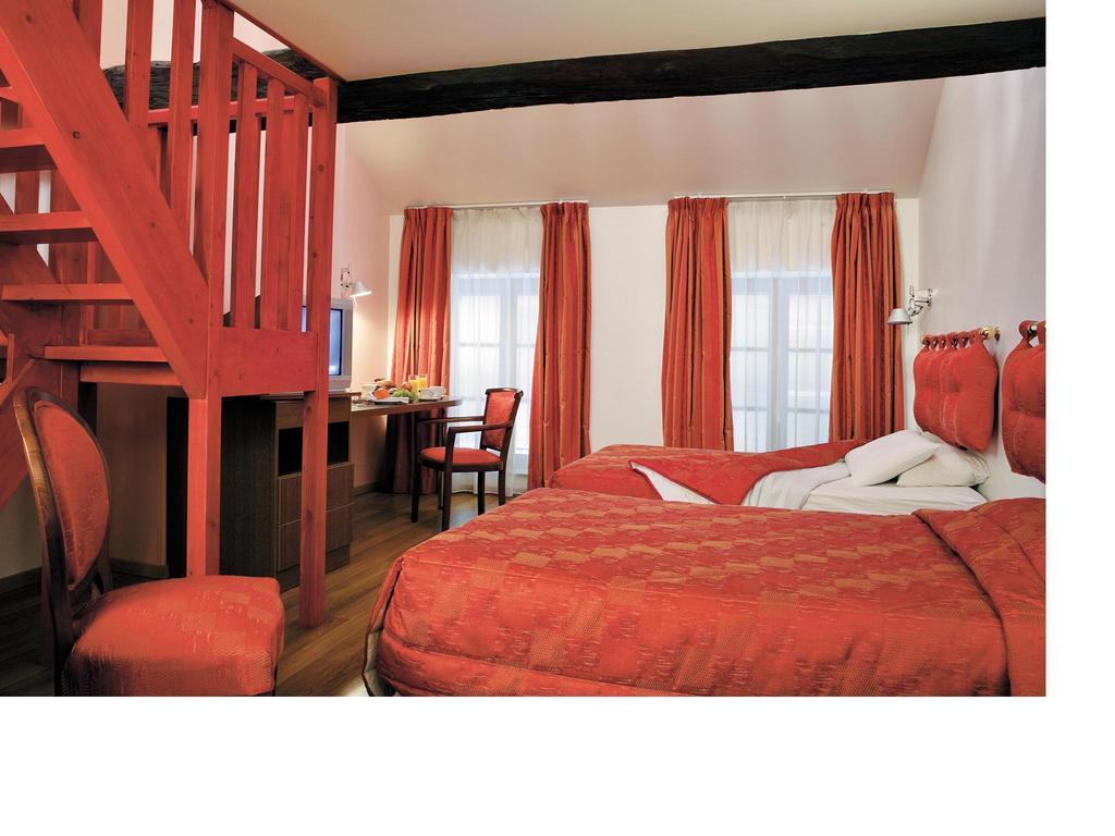 Hotel Le Saint Michel Sedan Pokój zdjęcie