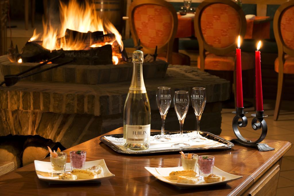 Hotel Le Saint Michel Sedan Zewnętrze zdjęcie