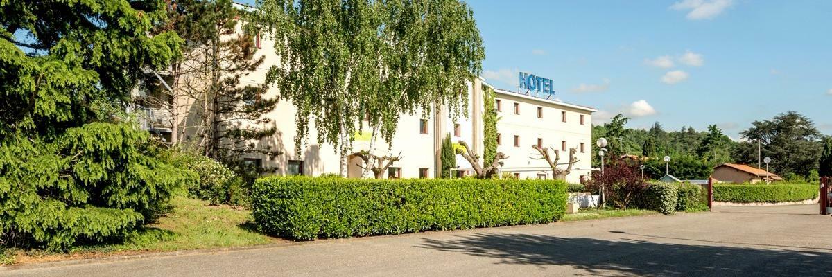 Hotel Le Saint Michel Sedan Zewnętrze zdjęcie